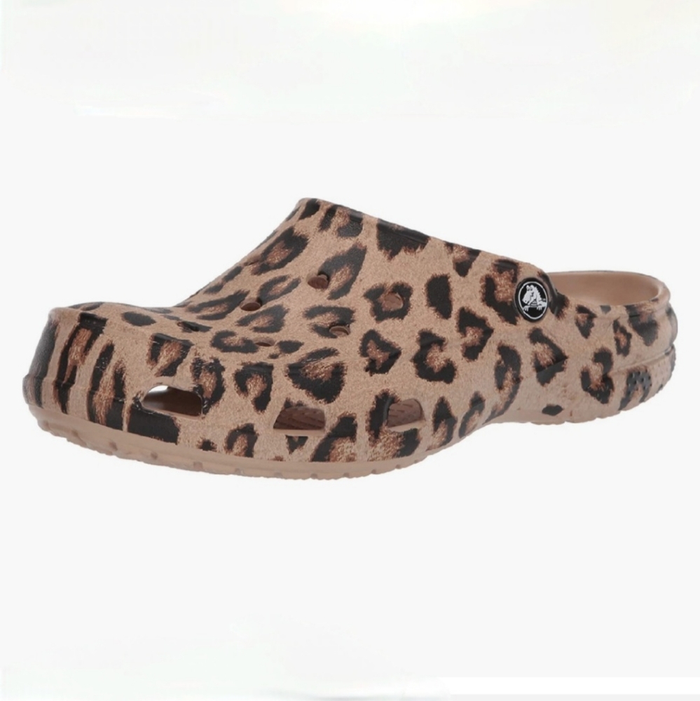 SOLDWomen's Crocs Freesail Leopard Clogs, size 8